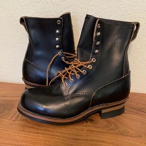 Mason logger type boots size 9